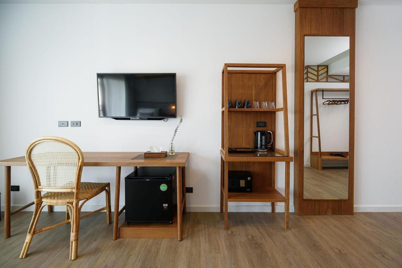 Himku Hotel - Adult Only Чиангмай Экстерьер фото